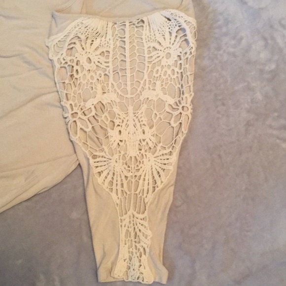 Lady Dutch top with macrame detailing - Picture 4 of 6